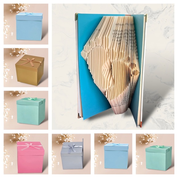 𝑯𝒂𝒏𝒅𝒎𝒂𝒅𝒆 “Baby Feet” Book Folding 🎁 - Picture 2 of 10